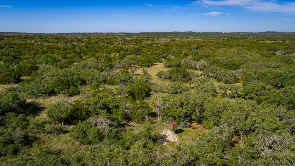 3276 Link Road Doss, TX 78618