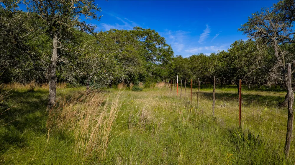 3276 Link Road Doss, TX 78618