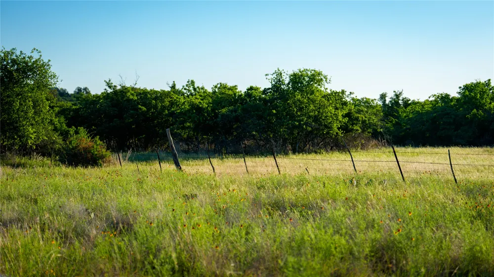 3276 Link Road Doss, TX 78618