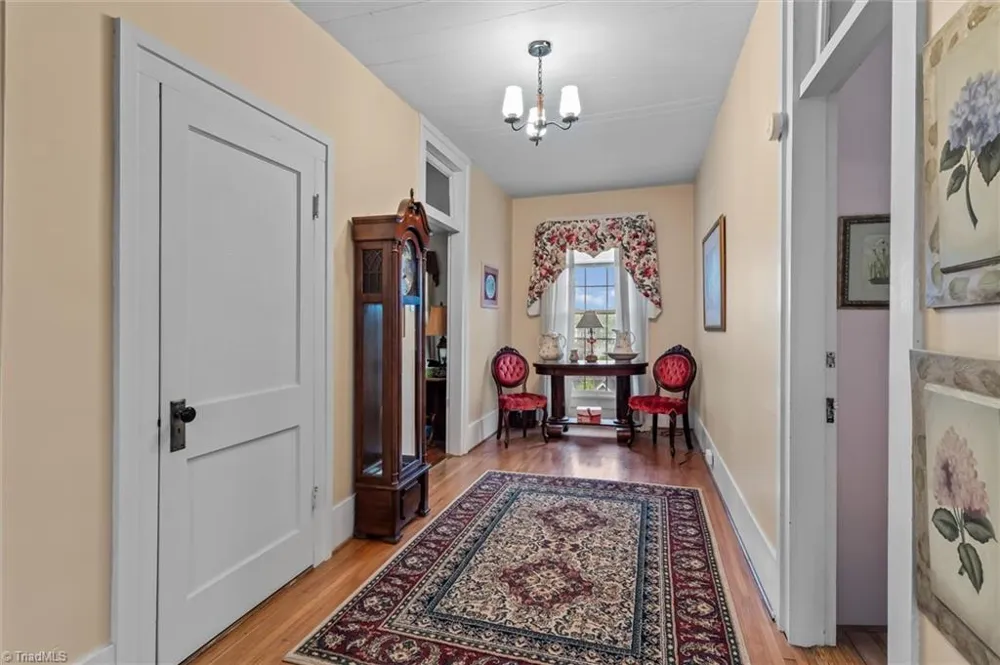 519 Maple Street Mount Airy, NC 27030