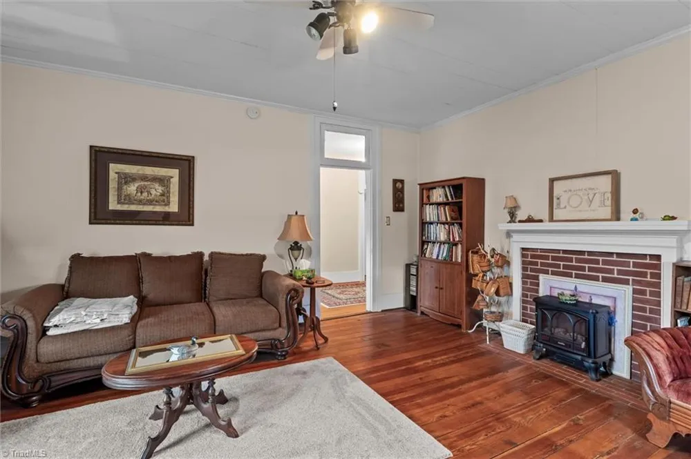 519 Maple Street Mount Airy, NC 27030