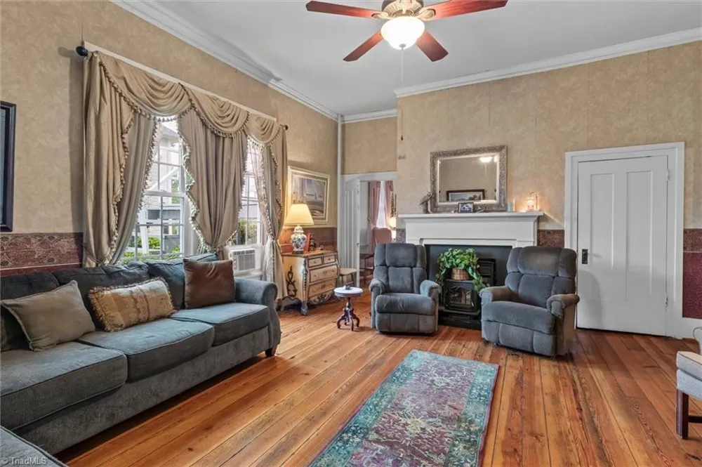 519 Maple Street Mount Airy, NC 27030