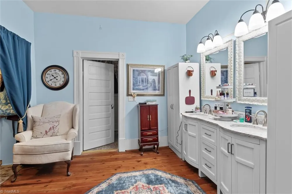 519 Maple Street Mount Airy, NC 27030