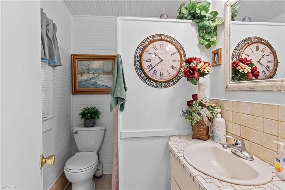 519 Maple Street Mount Airy, NC 27030