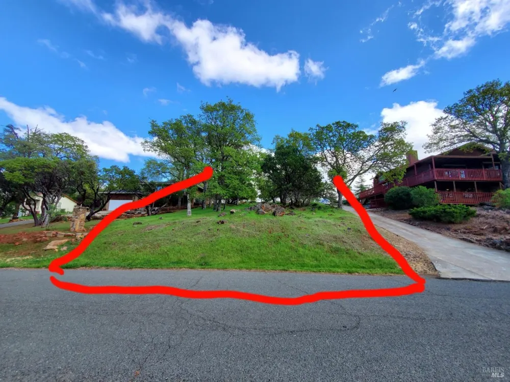 17456 Meadow View Drive Hidden Valley Lake, CA 95467