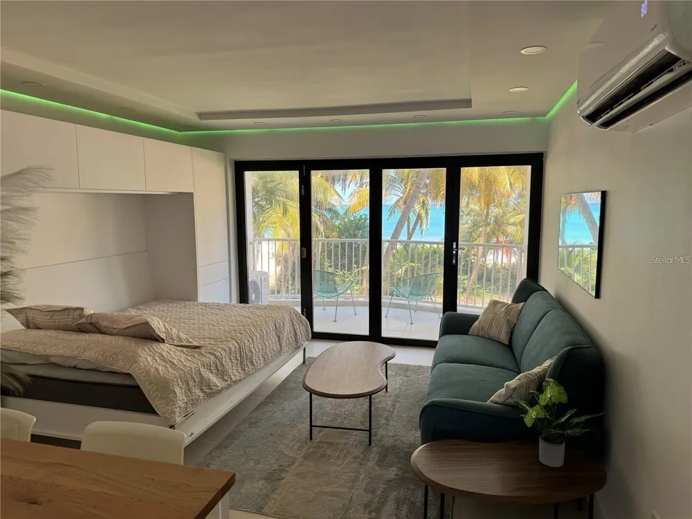 4633 AVE ISLA VERDE #L202 Carolina, PR 00979