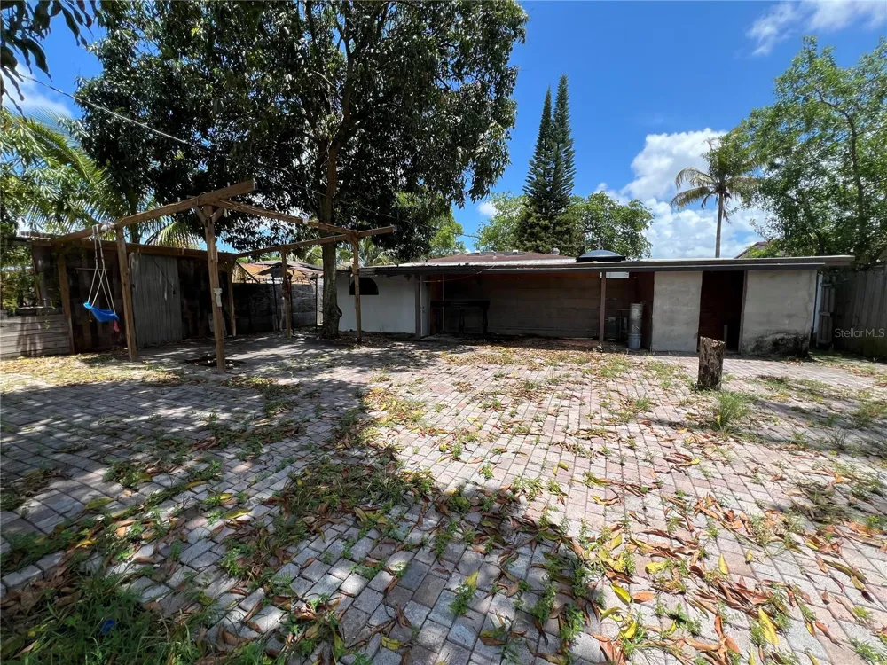 845 NW 130TH STREET North Miami, FL 33168