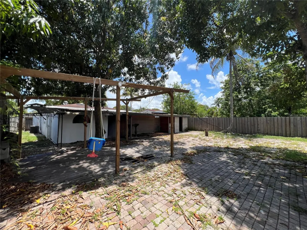 845 NW 130TH STREET North Miami, FL 33168