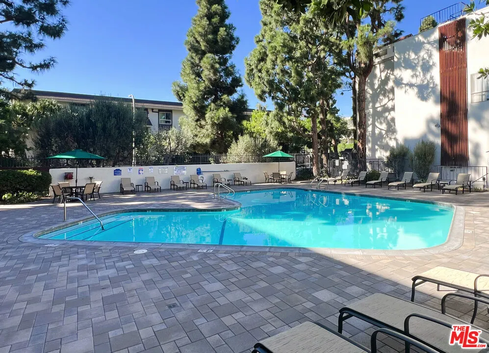 6000 Canterbury Drive #D114 Culver City, CA 90230