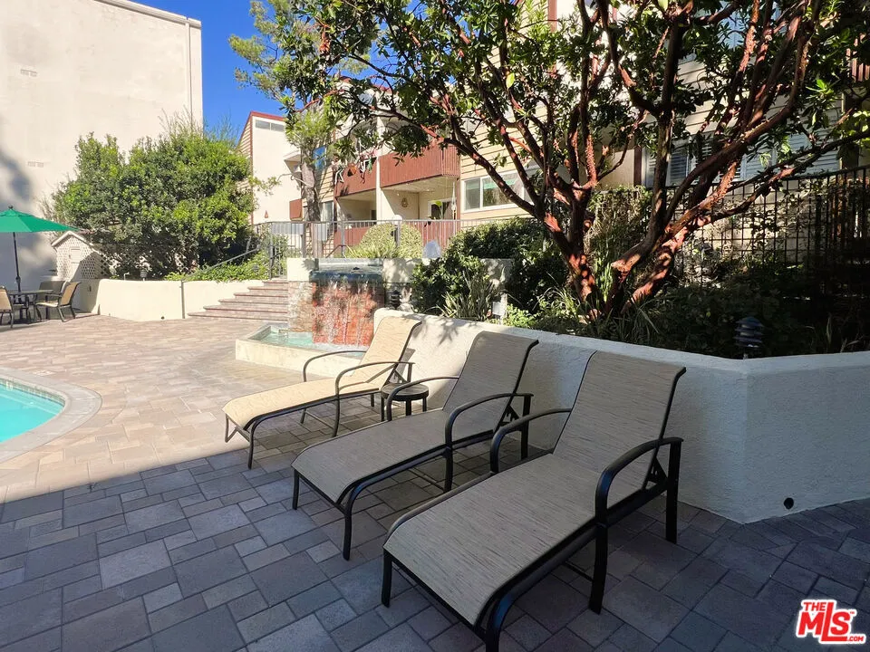 6000 Canterbury Drive #D114 Culver City, CA 90230