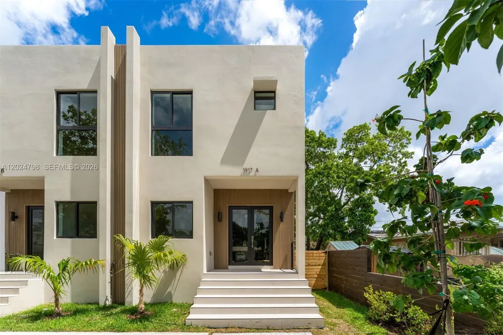 1917 NW 17 ST #A Miami, FL 33125