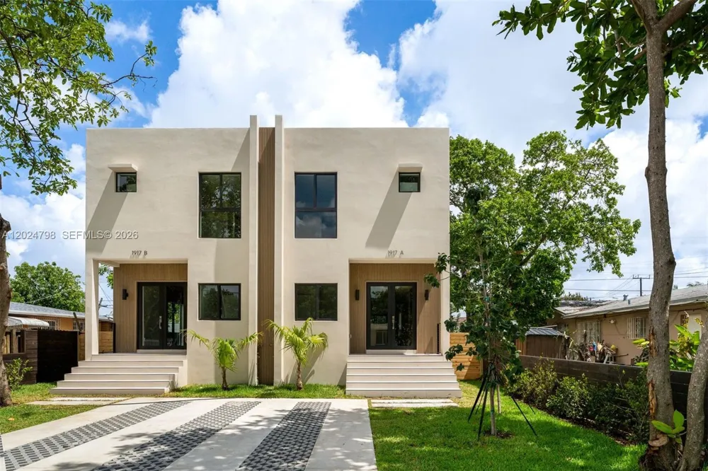 1917 NW 17 ST #A Miami, FL 33125