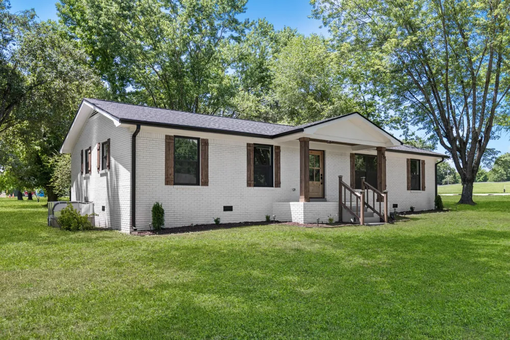 65 Rocky Creek Loop Castalian Springs, TN 37031
