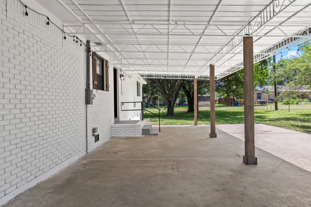 65 Rocky Creek Loop Castalian Springs, TN 37031