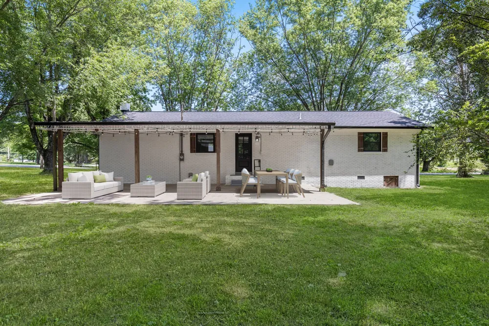 65 Rocky Creek Loop Castalian Springs, TN 37031