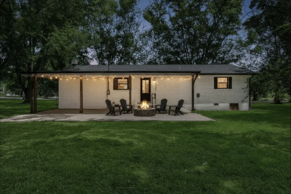 65 Rocky Creek Loop Castalian Springs, TN 37031