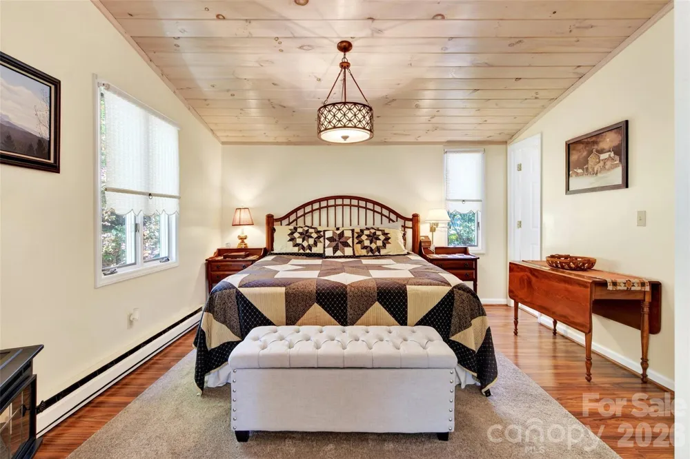 334 Harbor Lake Road Newland, NC 28657