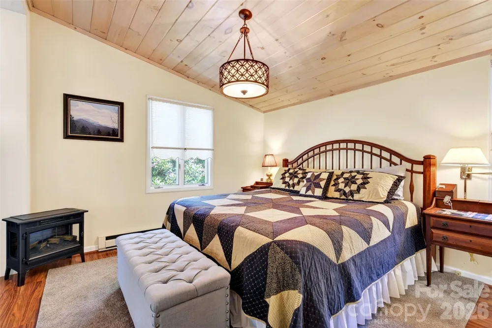 334 Harbor Lake Road Newland, NC 28657