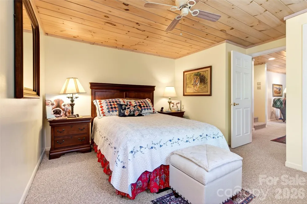 334 Harbor Lake Road Newland, NC 28657