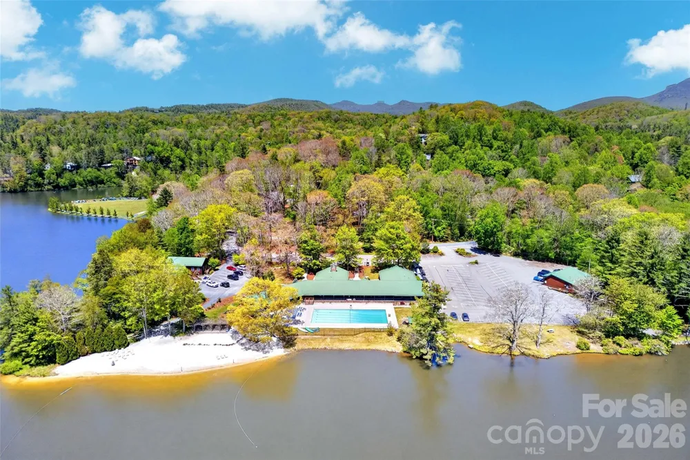 334 Harbor Lake Road Newland, NC 28657