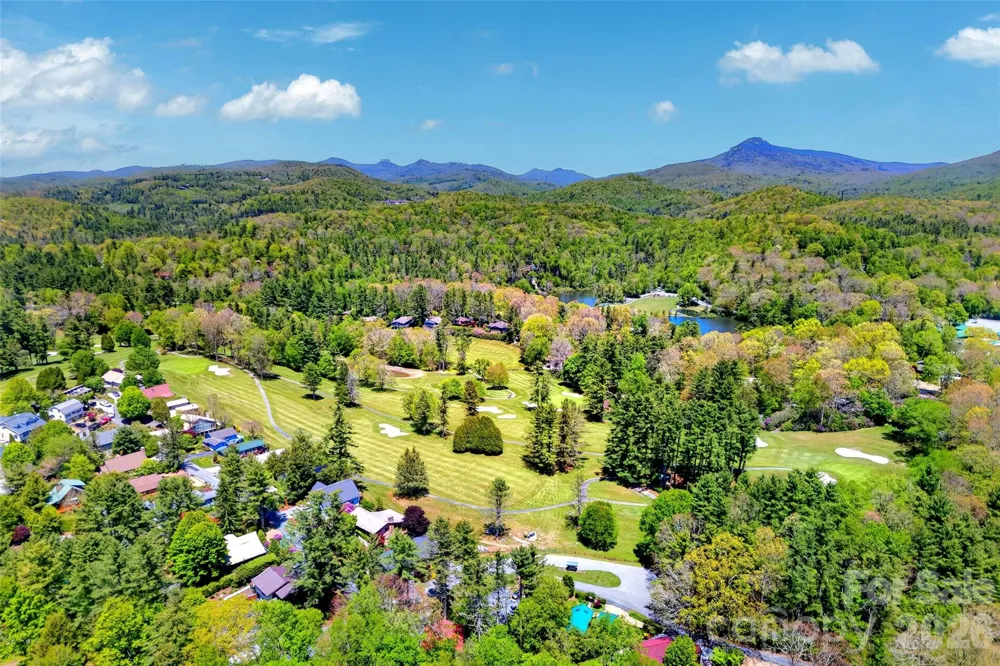 334 Harbor Lake Road Newland, NC 28657