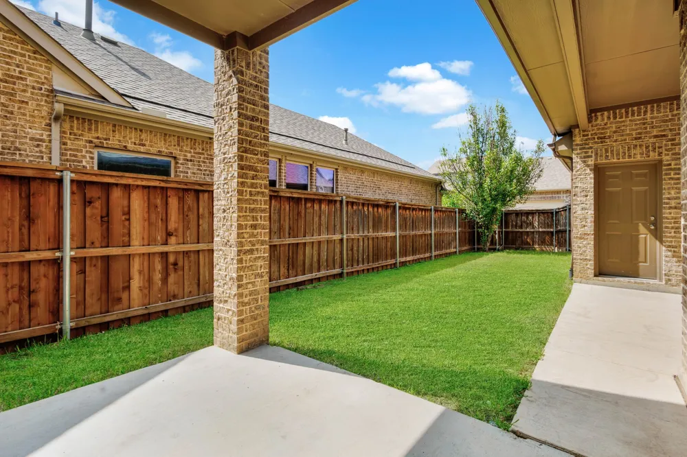 3625 Plum Vista Place Arlington, TX 76005