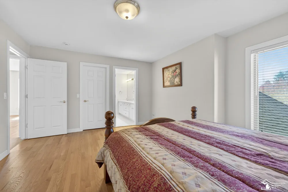 4592 Forestview Drive West Bloomfield Charter Township, MI 48322