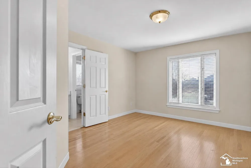 4592 Forestview Drive West Bloomfield Charter Township, MI 48322