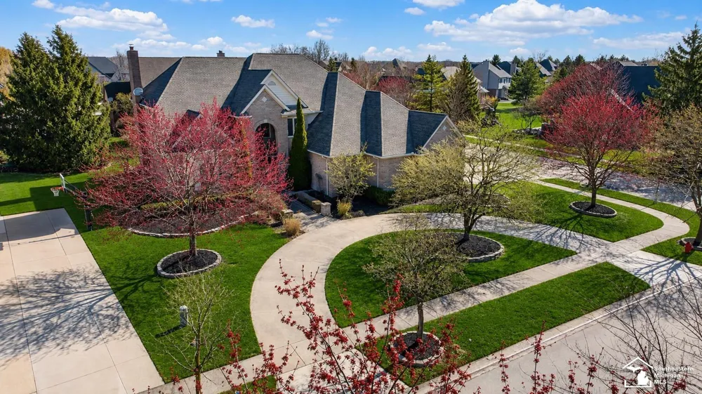 4592 Forestview Drive West Bloomfield Charter Township, MI 48322