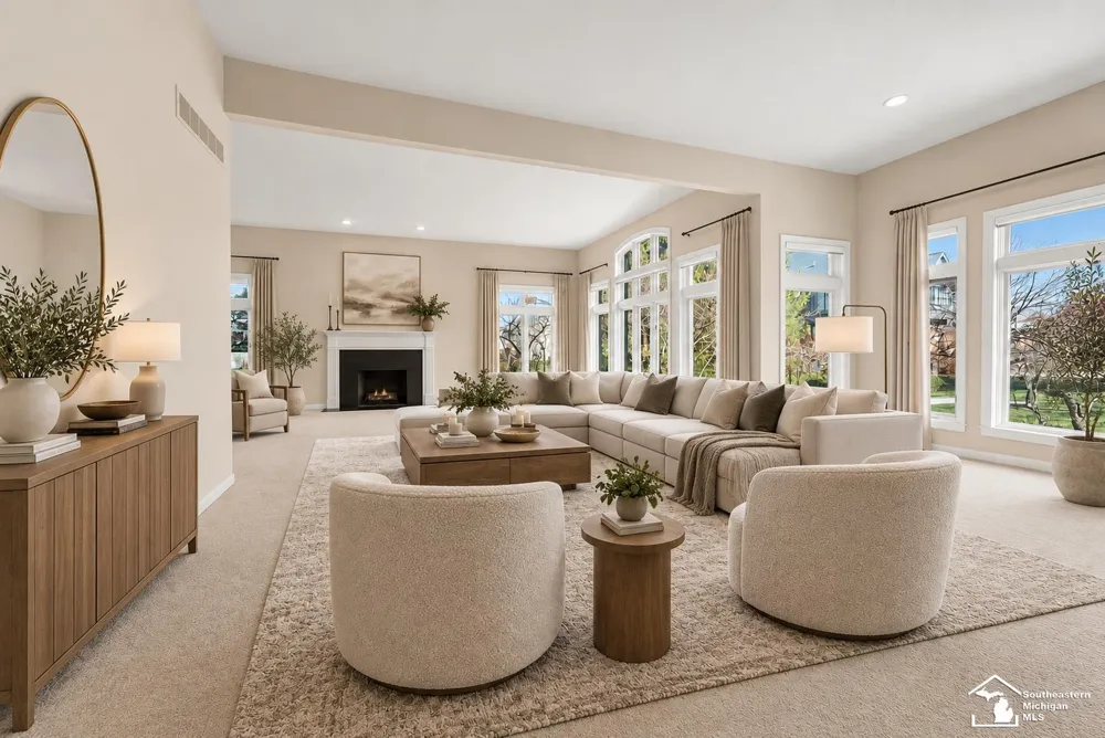 4592 Forestview Drive West Bloomfield Charter Township, MI 48322