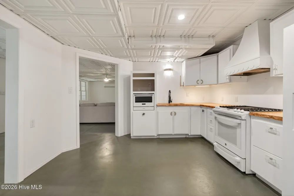85 Christenbury Lane Clayton, NC 27527