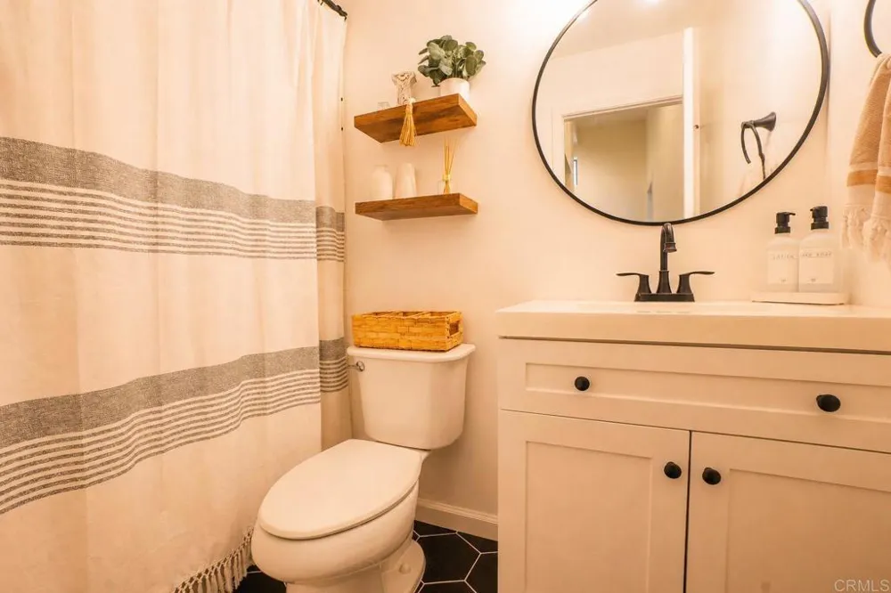 270 Dahlia Ave #5 Imperial Beach, CA 91932
