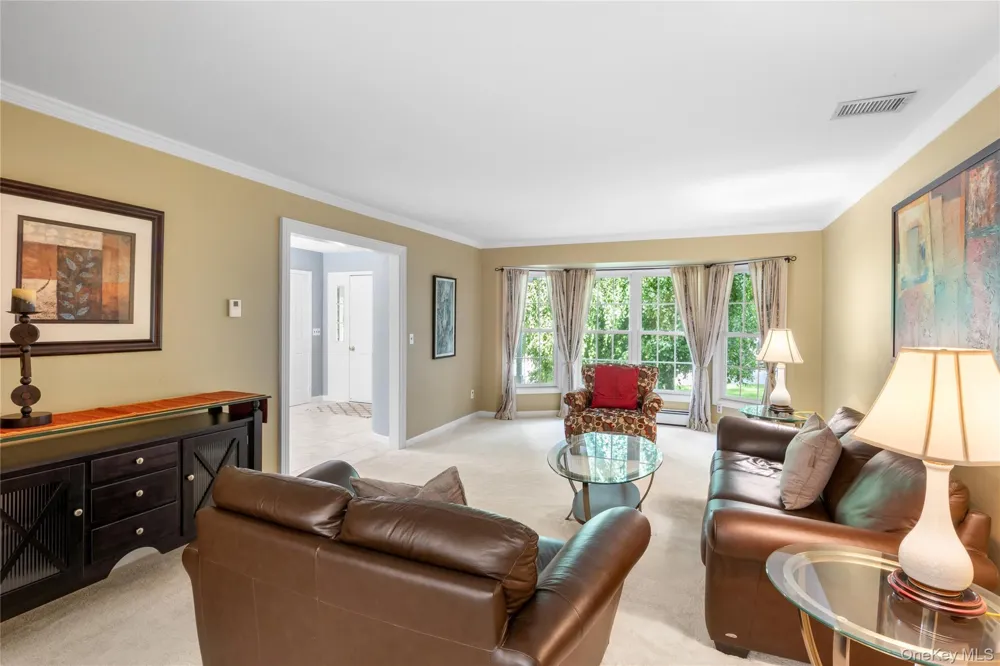22 Partridge Court Miller Place, NY 11764