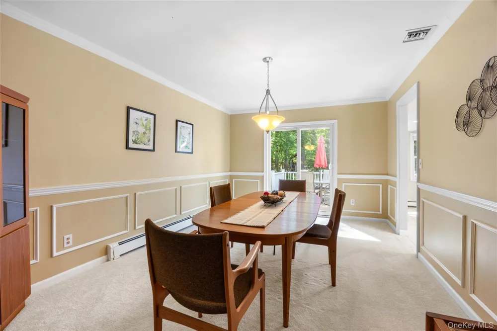 22 Partridge Court Miller Place, NY 11764