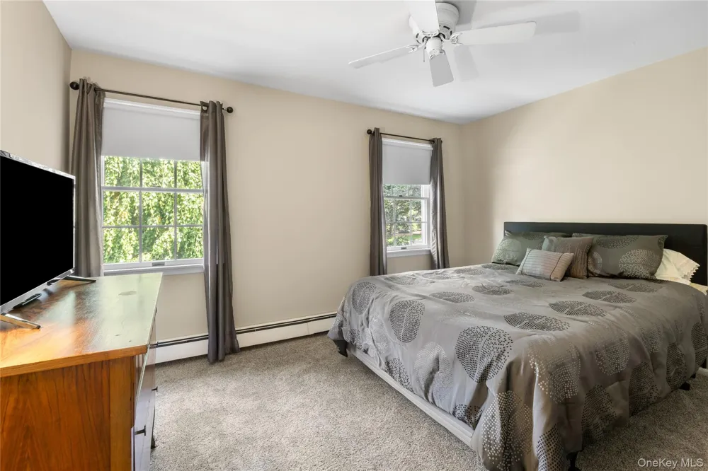 22 Partridge Court Miller Place, NY 11764