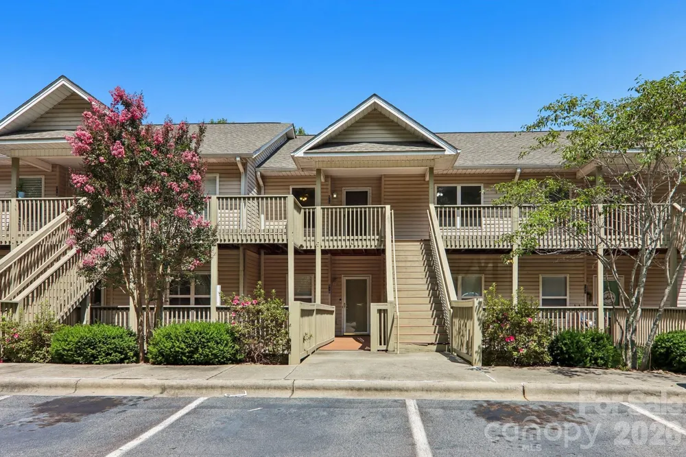 515 Carrington Place #515 Arden, NC 28704