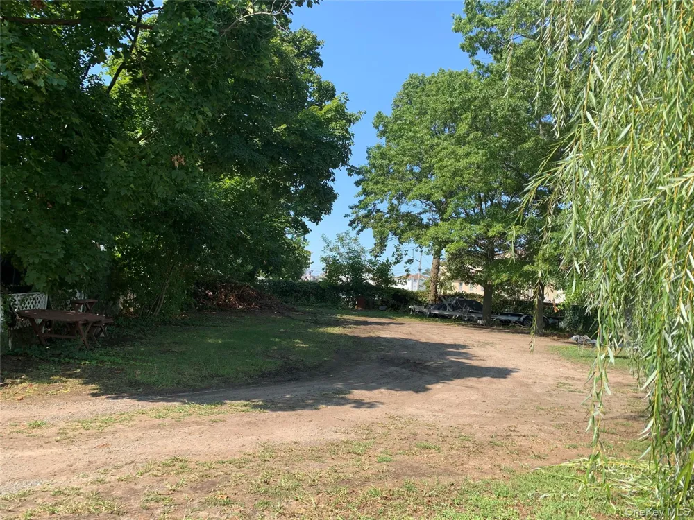 Davenport Court Howard Beach, NY 11414