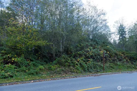 0 10th Avenue NE