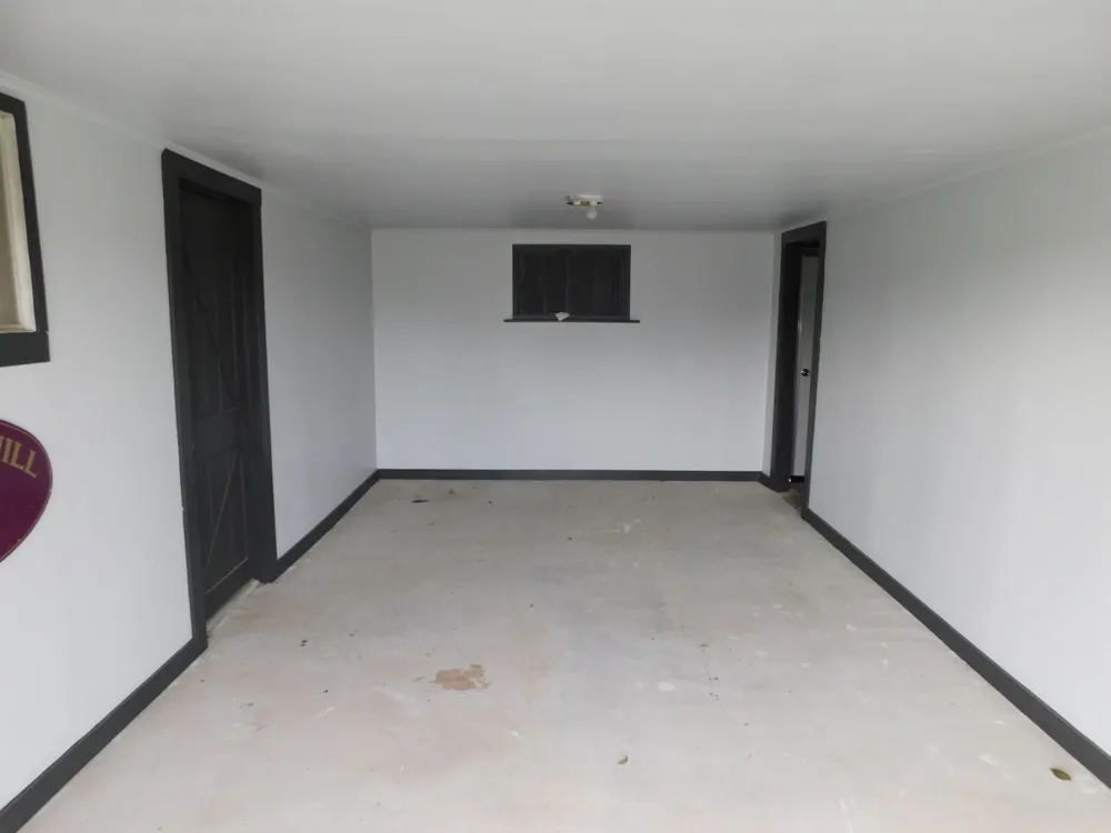 300 S Main Street Springhill, LA 71075