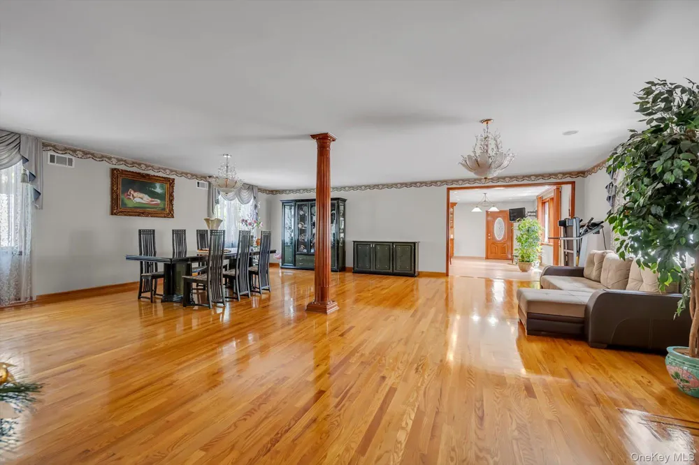 18042 Aberdeen Road Jamaica, NY 11432