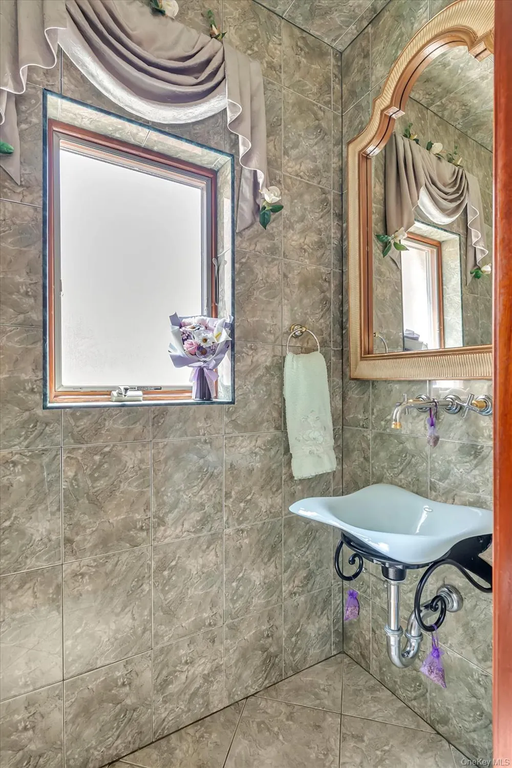 18042 Aberdeen Road Jamaica, NY 11432
