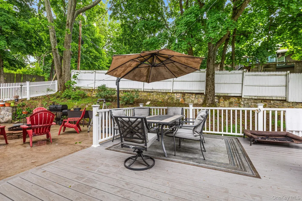 11 Forest Place Lake Peekskill, NY 10537