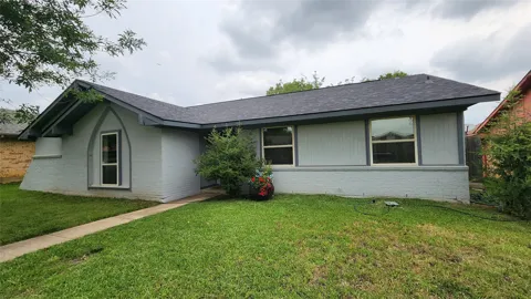 1619 Glenhill Lane