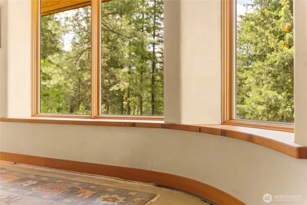 12 Tuckaway Road Twisp, WA 98856