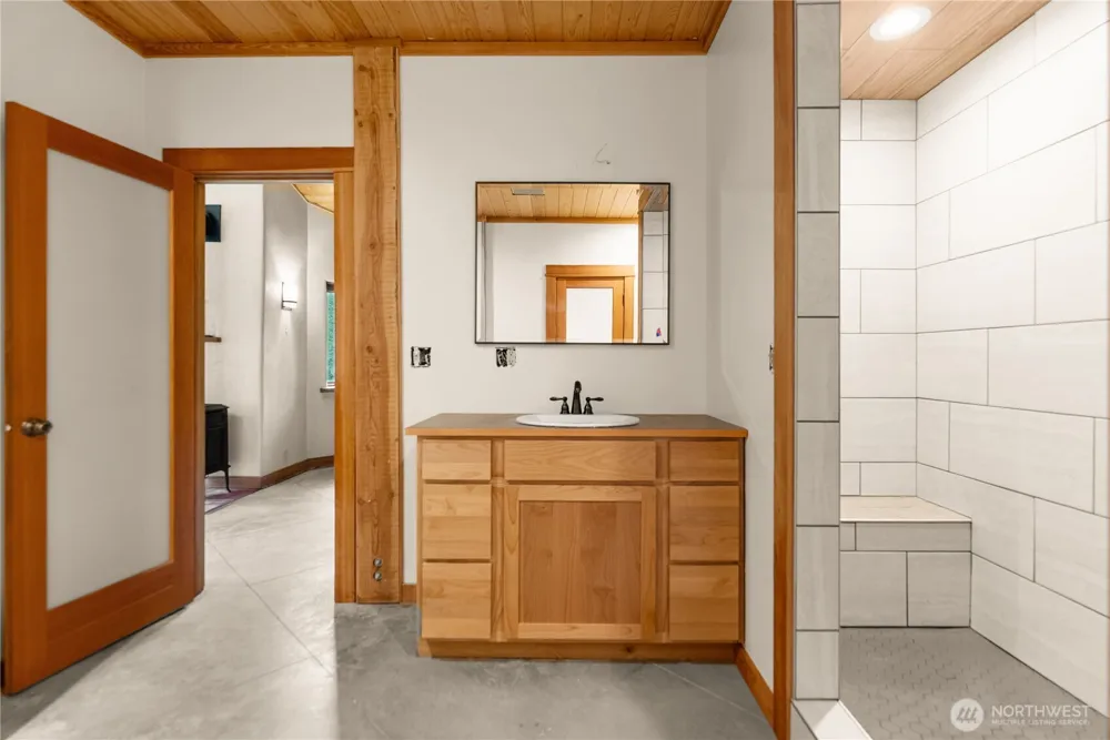 12 Tuckaway Road Twisp, WA 98856