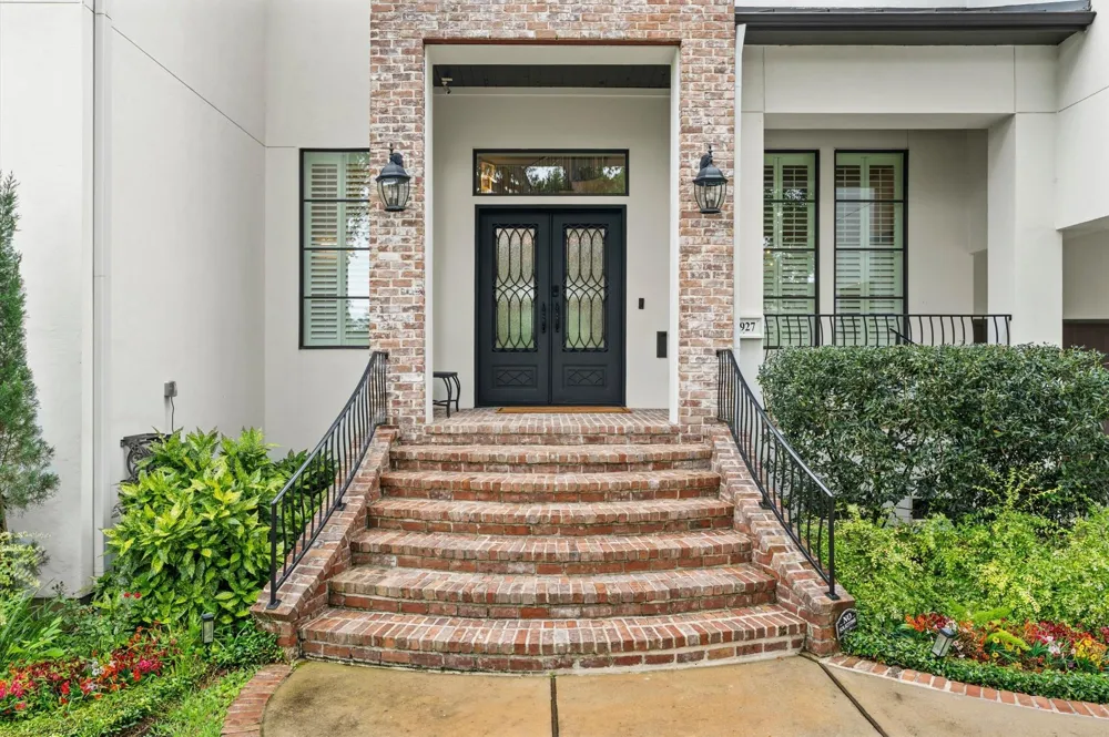 4927 Jason Street Houston, TX 77096