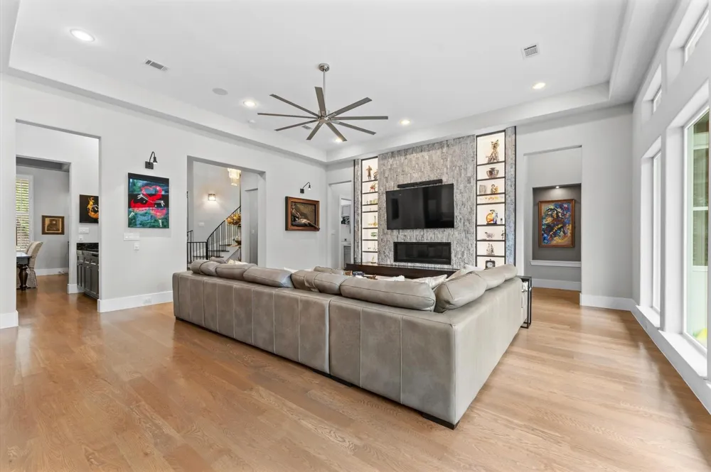 4927 Jason Street Houston, TX 77096