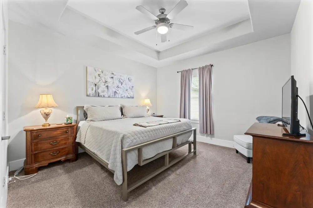 4927 Jason Street Houston, TX 77096