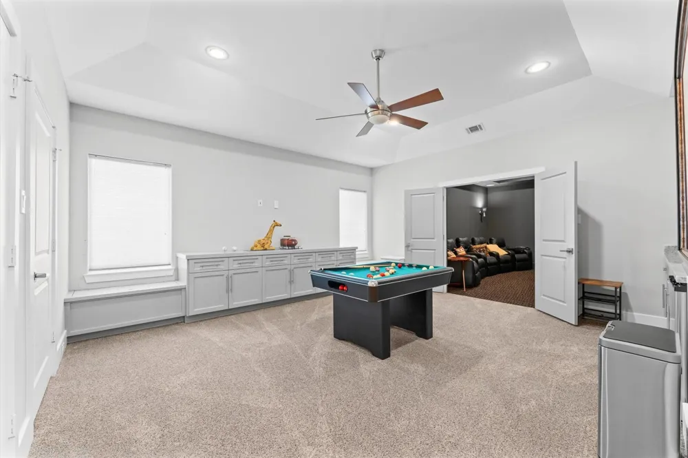4927 Jason Street Houston, TX 77096