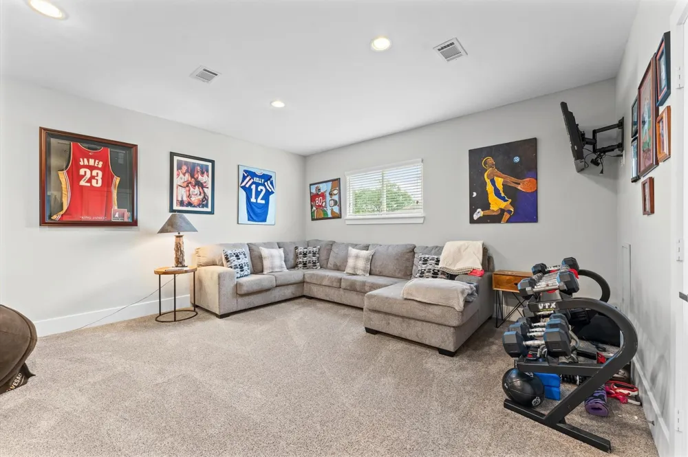 4927 Jason Street Houston, TX 77096